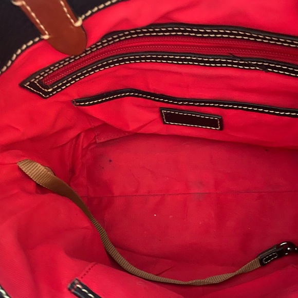 Dooney & Bourke Flynn Black leather shoulder bag - Picture 10 of 14